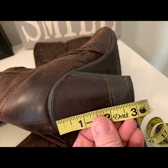 👢 CUTE BOOTS 👢 - Picture 7 of 10